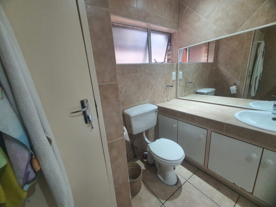 To Let 3 Bedroom Property for Rent in Vincent Eastern Cape